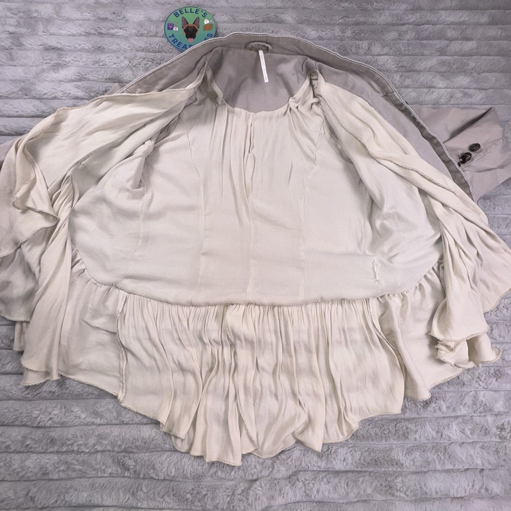 Free People XS Ruffle Romance Tan Open Cardigan Jacket Buttons Pocke Military - Picture 9 of 10